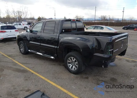 2007 Mitsubishi Raider Ls z USA, uszkodzony, nr VIN 1Z7HC28KX7S126512